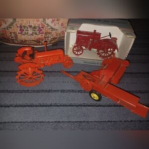 LOT OF 3 VINTAGE COLLECTIBLE TRACTORS(2 TRACTORS&1 HAY BLER)